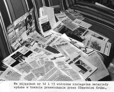 Likwidacja punktu poligraficznego w mieszkaniu Sławomira Kruka w Rzeszowie, przy ul. Lenartowicza 37/32, 16 września 1985 r., Rz_0_52_926 k. 57_1